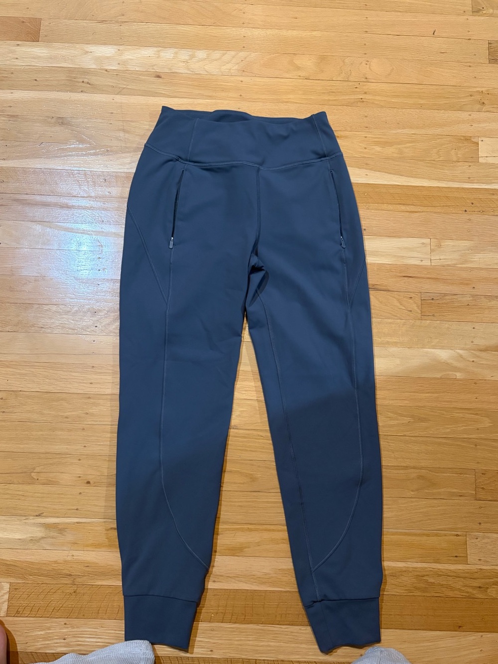Athleta Women's Dark Gray High-Rise Jogger Pants
